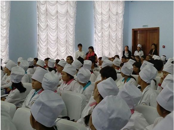 Meeting with inspectors of ODN for a preventive conversation with students on administrative and criminal offenses